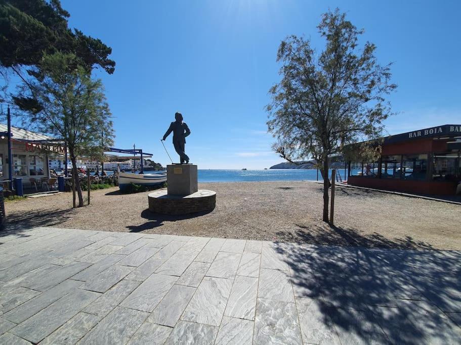 Espectacular Planta Baja Con Terraza Y Parking A 5 Min De La Playa Apartment Cadaques Exterior photo