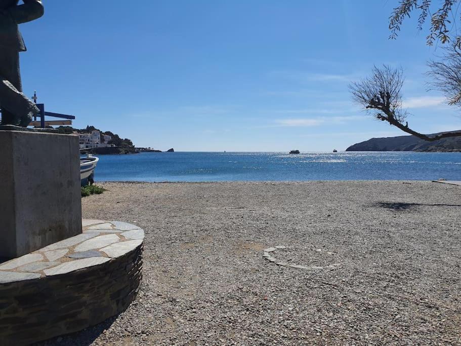Espectacular Planta Baja Con Terraza Y Parking A 5 Min De La Playa Apartment Cadaques Exterior photo